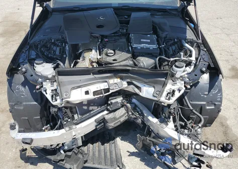 2024 Mercedes-Benz C 300 из США, поврежденный, VIN W1KAF4GB2RR209210